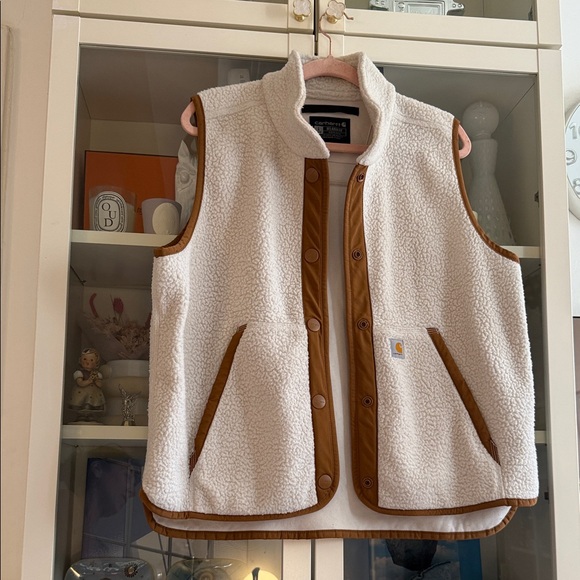 Carhartt Jackets & Blazers - Carhartt White Fleece Vest with Brown Accents sz L